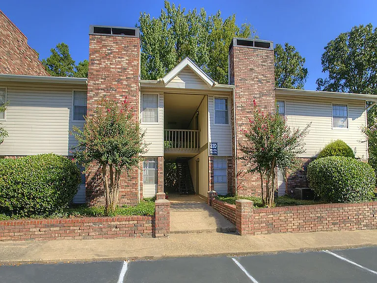 Chenal Place — Photo 16