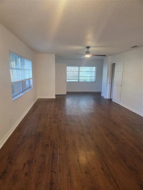 2 bed, 2.0 bath, 1165 sqft, $1,850 — Photo 3