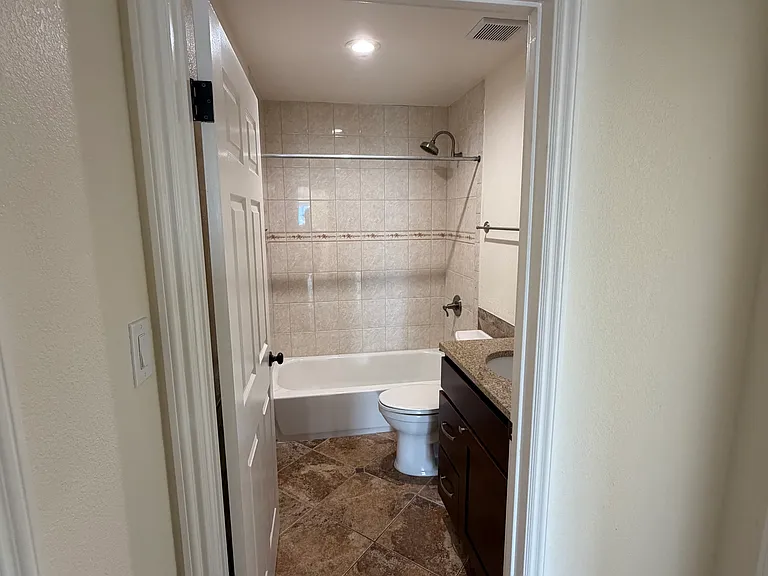 Second bathroom entrance
