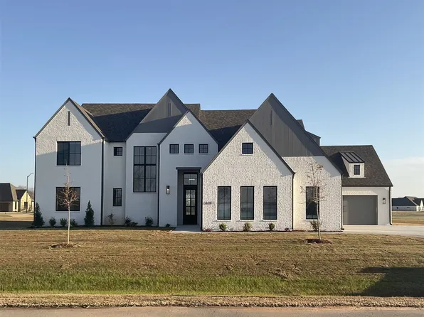 31411 E Two Socks Dr, Broken Arrow, OK 74014