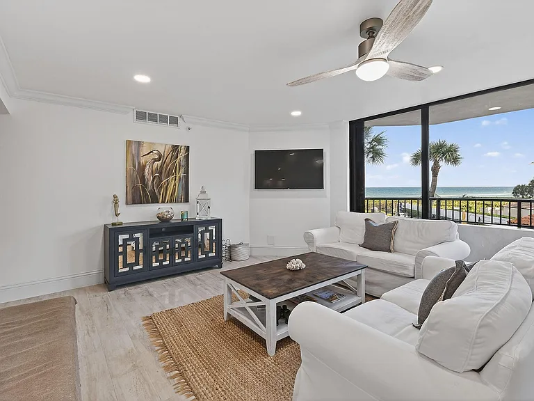 600 Ocean Dr #6002C — Photo 5
