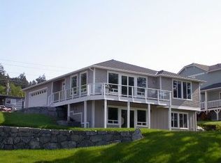 1208 Georgia Ave, Anacortes, WA 98221