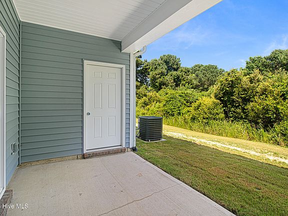 5th image of 228 Cline Way Unit 131, 1809 Live Oak