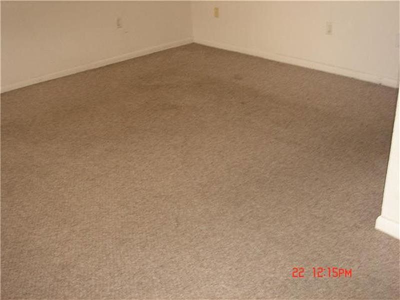 2nd image of 706 Wyman Ct #706