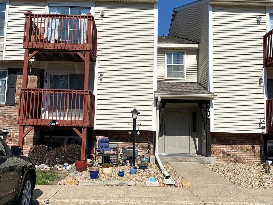 1st image of 3019 SW Maupin Ln APT 105