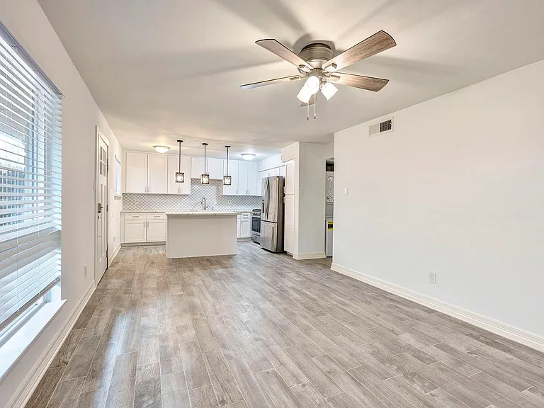 1529 Wirt Rd #48 — Photo 4