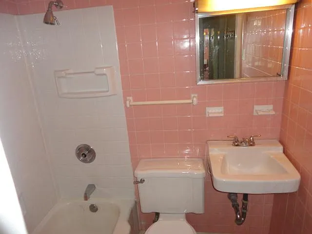 608 Madison Ave #1 — Photo 6