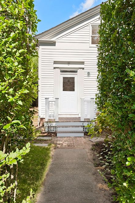 1st image of 4 Burke St