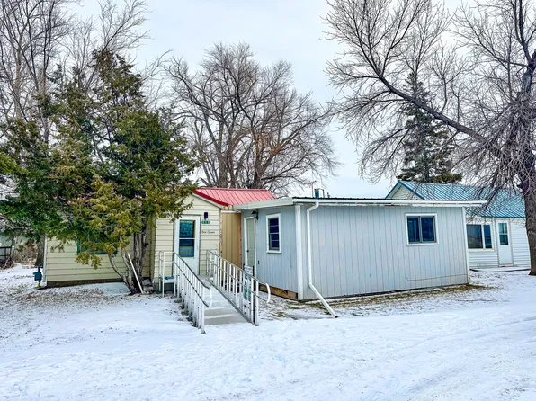 111 Minnesota St, Hinsdale, MT 59241