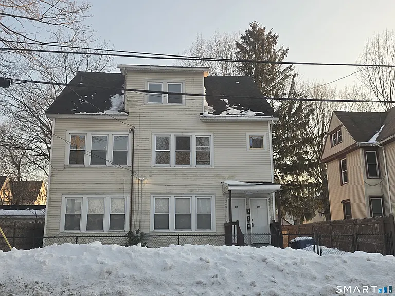 250 Bassett St #3 — Photo 1