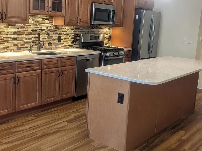 255 Nassau St #305 — Photo 2