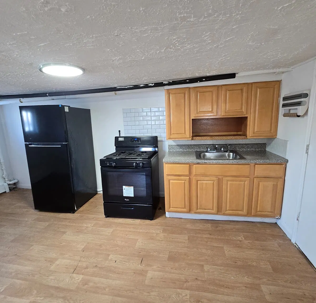 2 bed, $1,700 — Photo 1