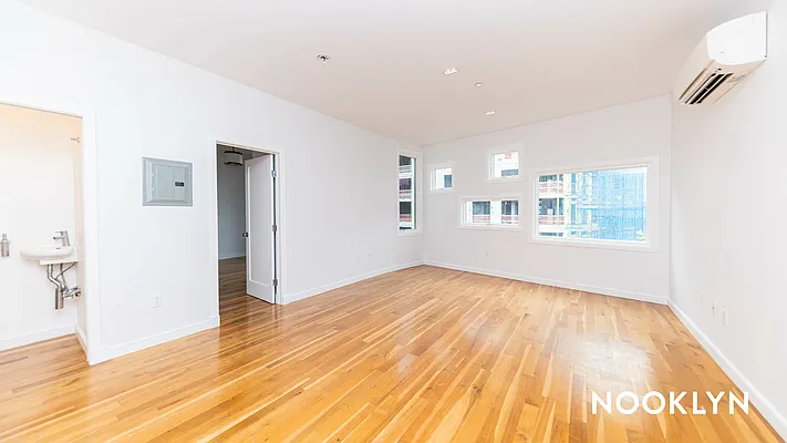 Rented by Nooklyn NYC LLC | media 61