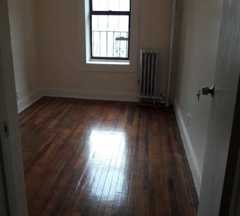 1st image of 558 Parkside Ave APT C8