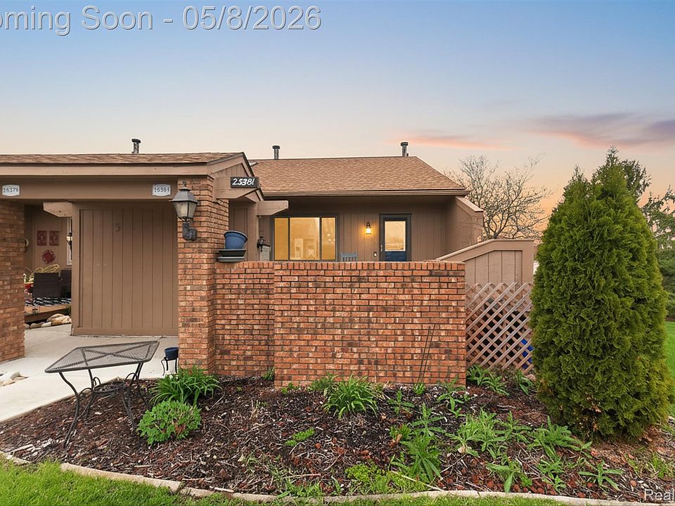 1st image of 25381 Potomac Dr #6