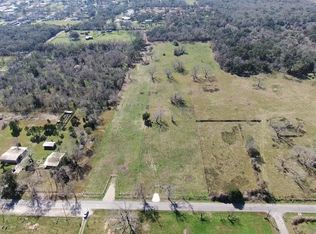 320 W Pleasant St, Brazoria, TX 77422