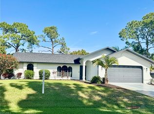 8137 Pelican Rd, Fort Myers, FL 33967