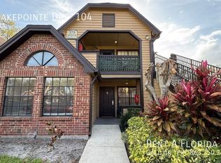 375 Lakepointe Dr UNIT 104, Altamonte Springs, FL 32701