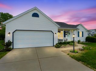 4310 Oak Rd, South Bend, IN 46628