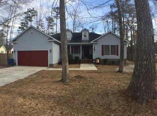 405 Candlewood Dr, Jacksonville, NC 28540
