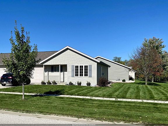 2nd image of 1149 Primrose Ln