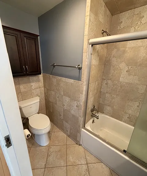 1039 N La Salle Dr #10 — Photo 7