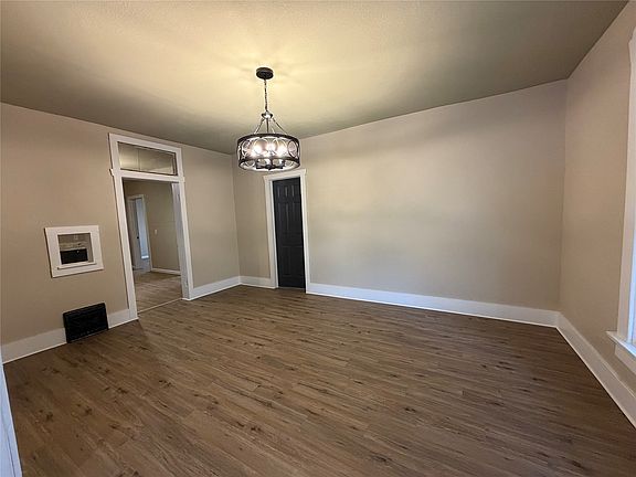 4th image of 800 5th Ave