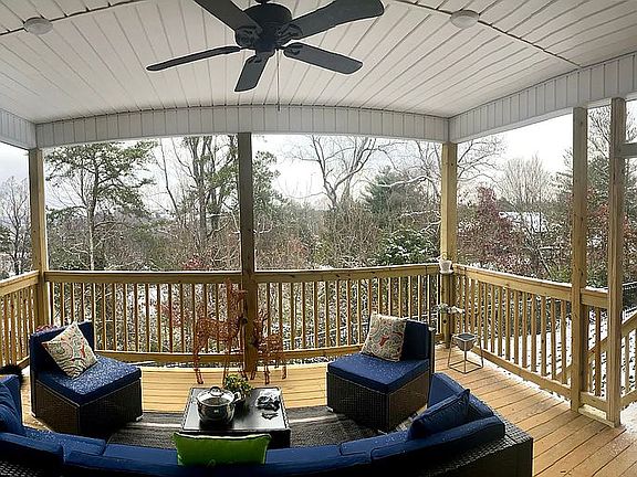 4th image of 1554 Mountain Hill Ln