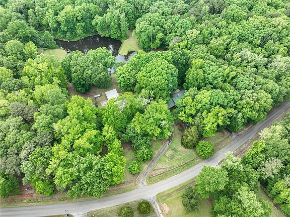 5th image of 675 Lee Road 424
