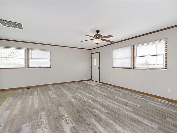 4th image of 1315 W State Road 47