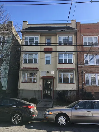 112 Arlington Ave Photo 1