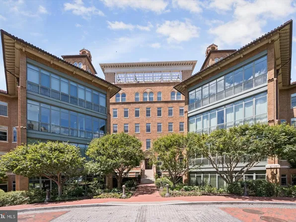 2425 L St NW APT 303, Washington, DC 20037