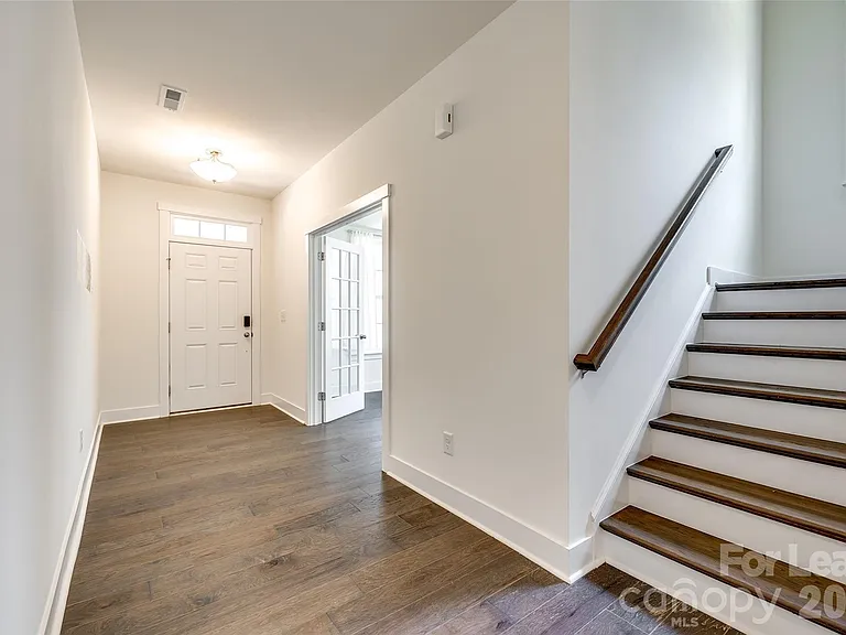 1540 Striped Bass Ln — Photo 3