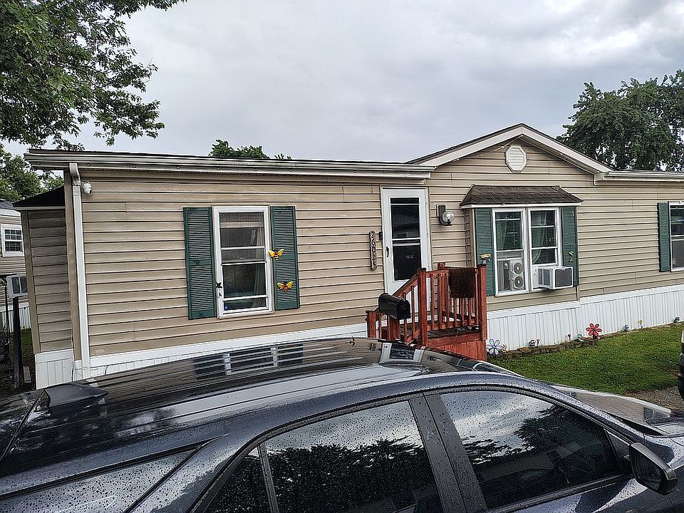 1st image of 26025 2nd St