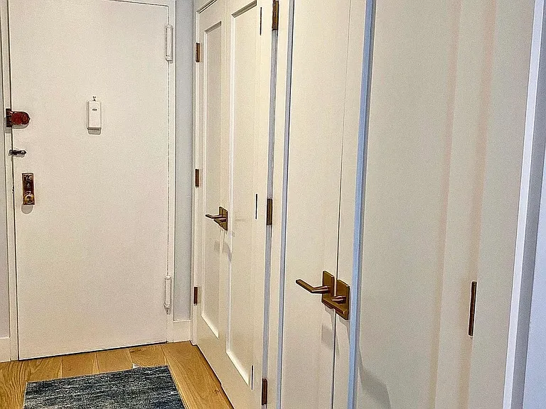 241 E 76th St #4G — Photo 9