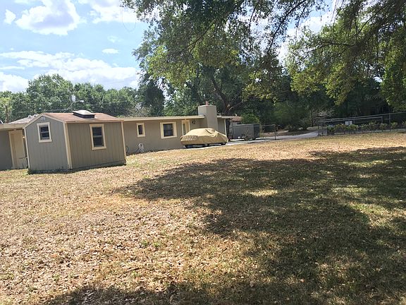 3rd image of 4909 College Dr