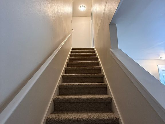 5th image of 12923 109th Avenue Ct E