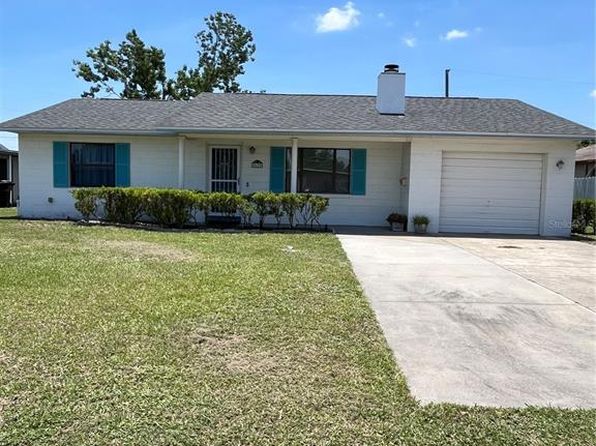 2620 Janet St