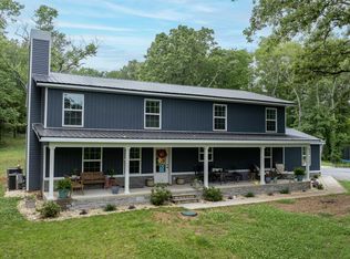 856 Yarborough Dr, Murray, KY 42071