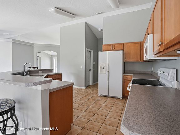 2nd image of 13329 Mitten Ln