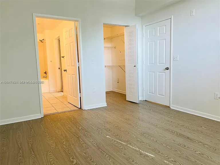 1900 Van Buren St #111B — Photo 20