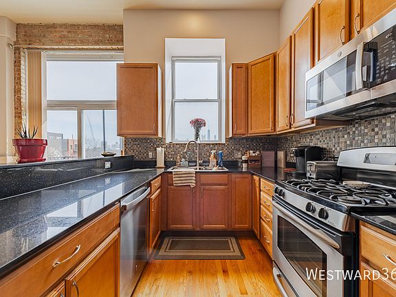 2nd image of 949 N Willard Ct APT 305