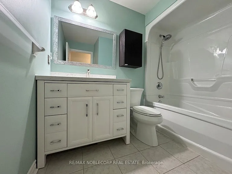 36 Gibson Ave #18 — Photo 9