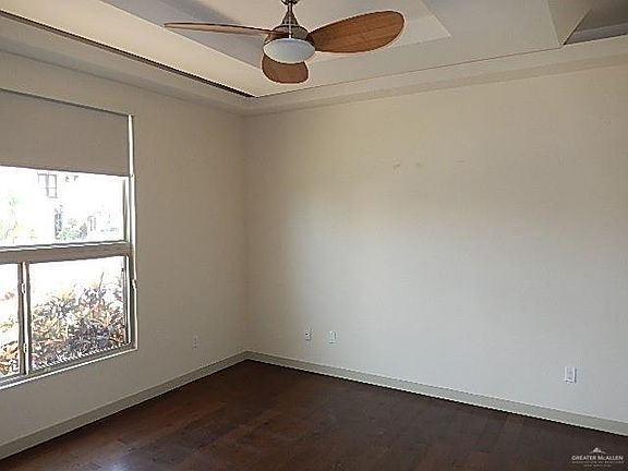 4th image of 4701 Savannah Ave