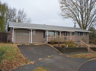 11215 SW Marylyn Pl, Beaverton, OR 97008