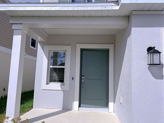 2nd image of 352 Loch Ct