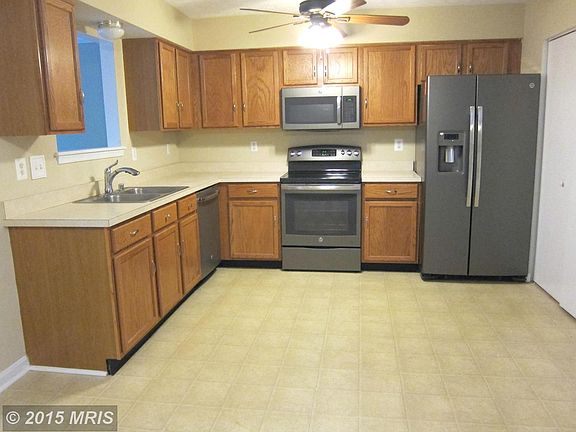 2nd image of 353 Woodland Green Ct