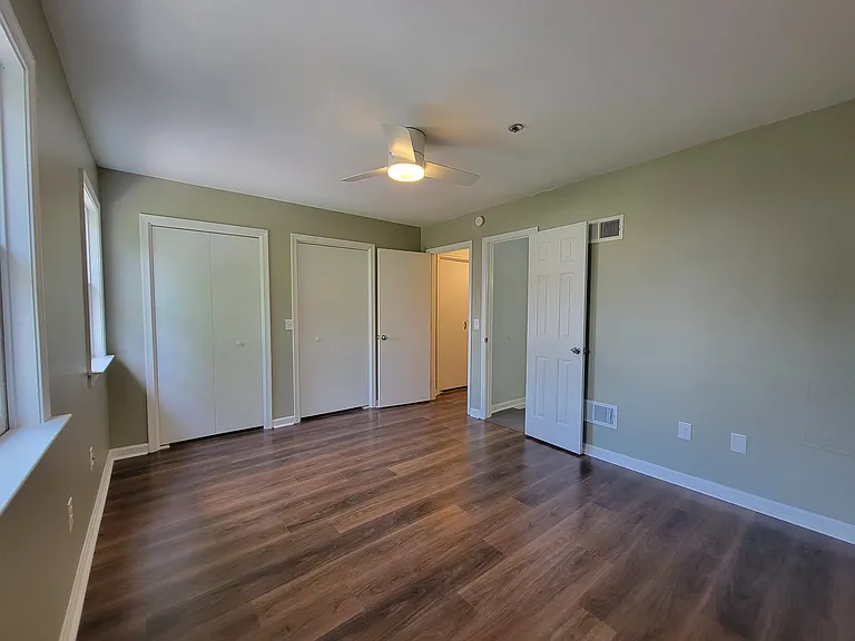 2135 N 2nd St — Photo 10