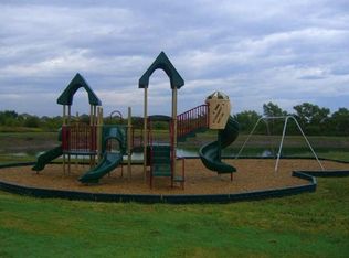 421 Brookhollow Ln, Saginaw, TX 76131