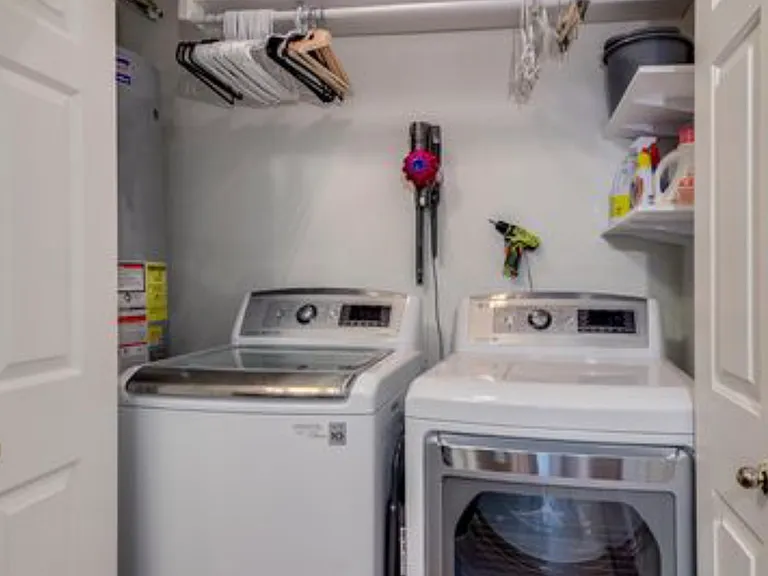 7508 E Earll Dr #17 — Photo 10